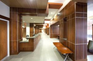Interior-modern-office-decoration-with-solid-wood-wall-design-including-solid-wood-recessed-ceiling-good-recessed-ceiling-design-ideas