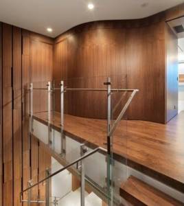 Natural-wood-banded-wall-interior-decoration-ideas4-448x500